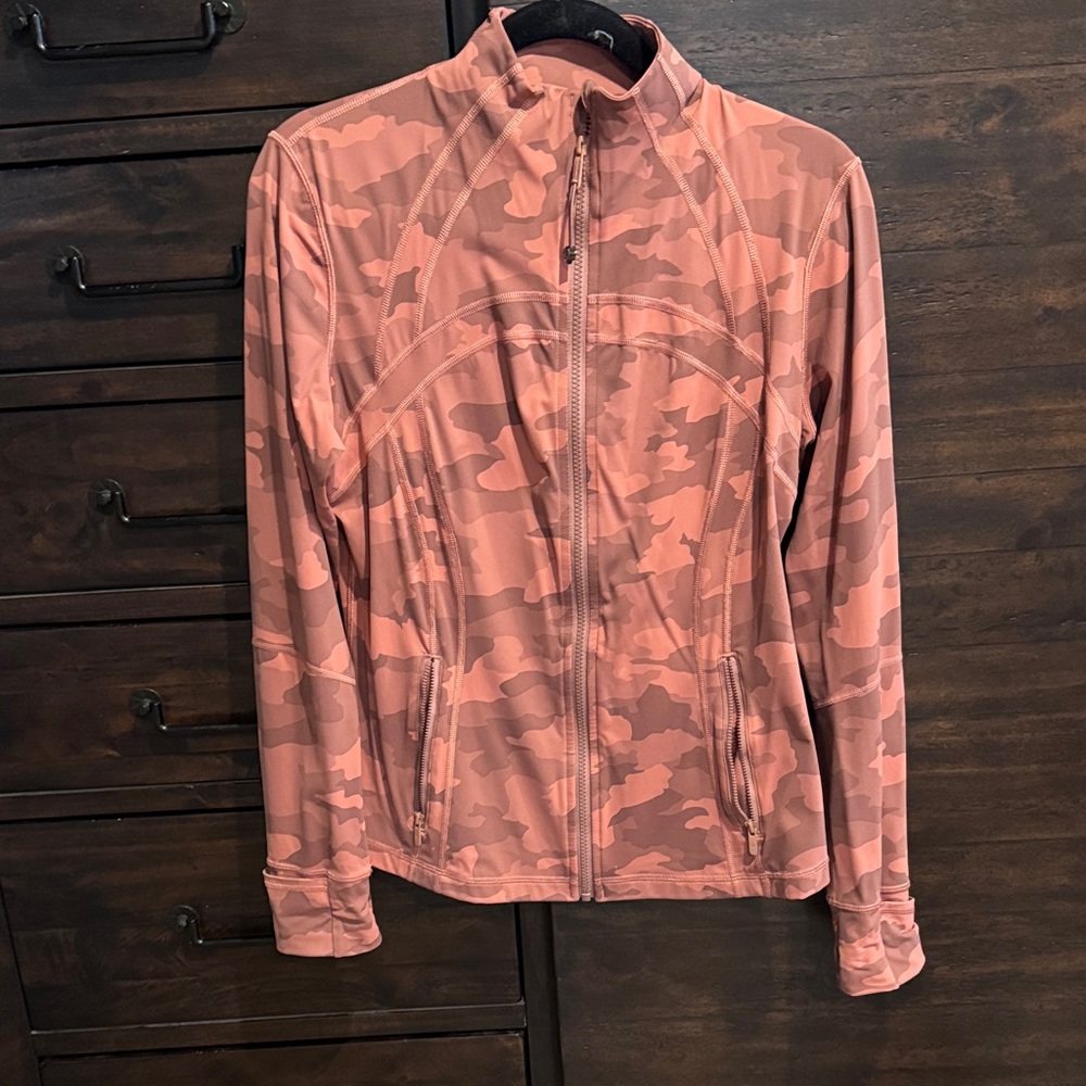 Lululemon Heritage 365 Camo Define Jacket in Briar Rose Multi-Pink Nulux